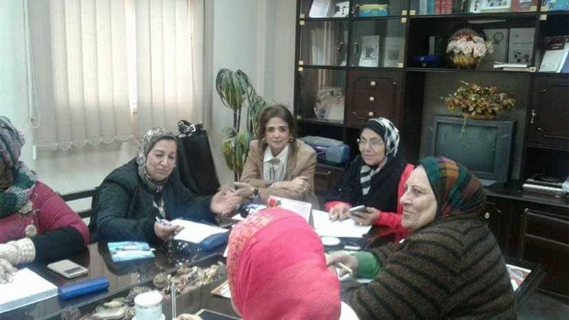 قومي المرأة ينظم