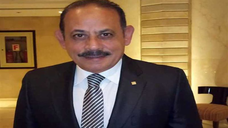 عادل شعبان انتهازي