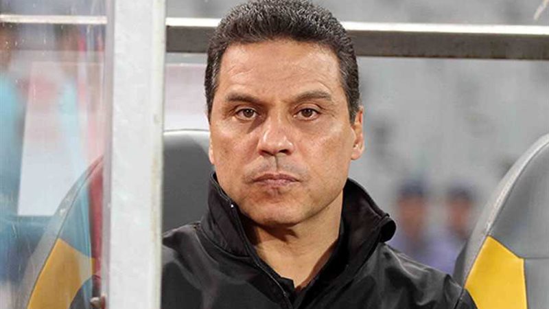 البدري: خط دفاع الأهلي