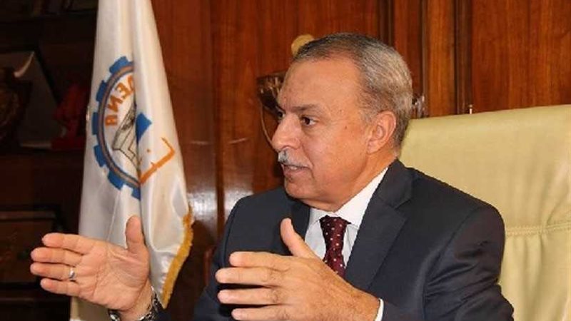 محافظ قنا يشهد احتفالية