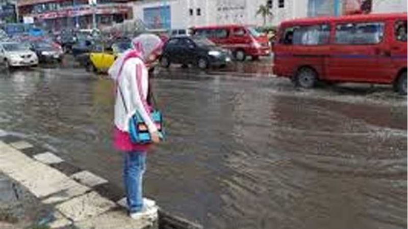 محافظ السويس : فرق