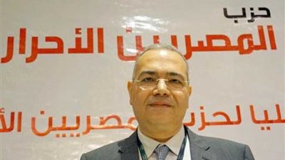 عصام خليل يكلف 