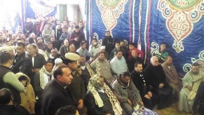 بالصور.. أمن دمياط ينجح في إنهاء خصومة ثأرية بين عائلتين بمدينة الزرقا