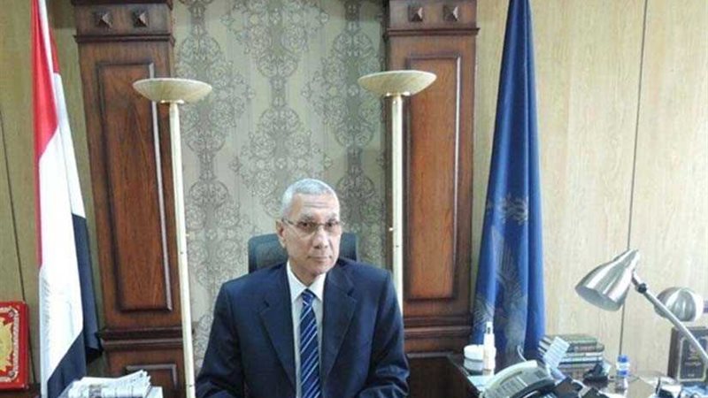 تتهم سائقًا بإقامة