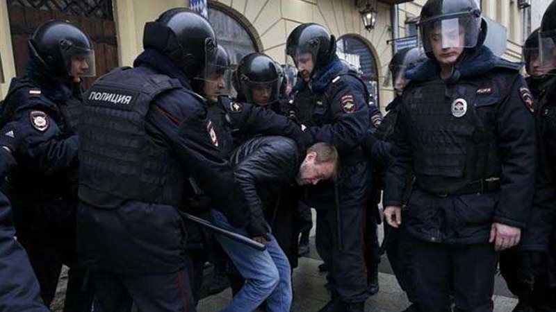 شرطة موسكو: اعتقال