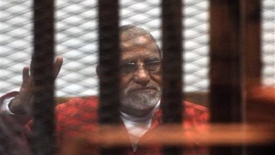 غدا.. محاكمة محمد بديع و682 آخرين بـ