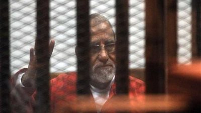 بدء جلسة محاكمة محمد بديع و682 آخرين بقضية 