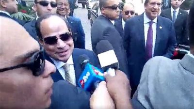 بالفيديو| الرئيس قبيل مغادرته إثيوبيا إلى القاهرة: لجنة ثلاثية على أعلى مستوى لتنفيذ ما تم التوافق عليه