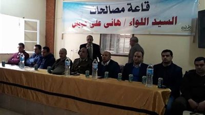 لجنة المصالحات تكرم ضباط أبنوب احتفالًا بعيد الشرطة