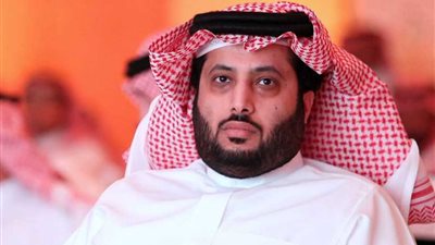 الأهلي يستعين بـ