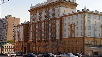 السفارة الأمريكية في موسكو: ممثلو الولايات المتحدة لن يشاركوا في مؤتمر سوتشي بصفة مراقب