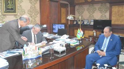 محافظ المنيا يعتمد نتيجة امتحانات الشهادة الإعدادية بنسبة نجاح 71.58%