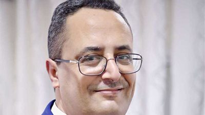 وزير يمني : هدوء يسود عدن والحكومة تعمل من قصر معاشيق