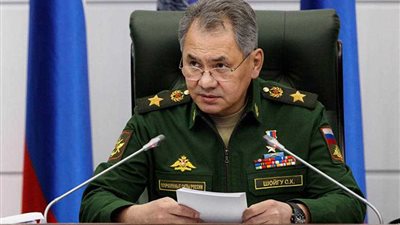 وزير الدفاع الروسي : السفن الحربية الموجودة في سوريا نفذت 171 مهمة قتالية