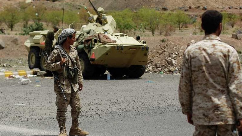 الجيش اليمني يعرب