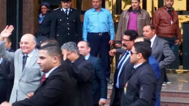 موسى مصطفى: تم فحص