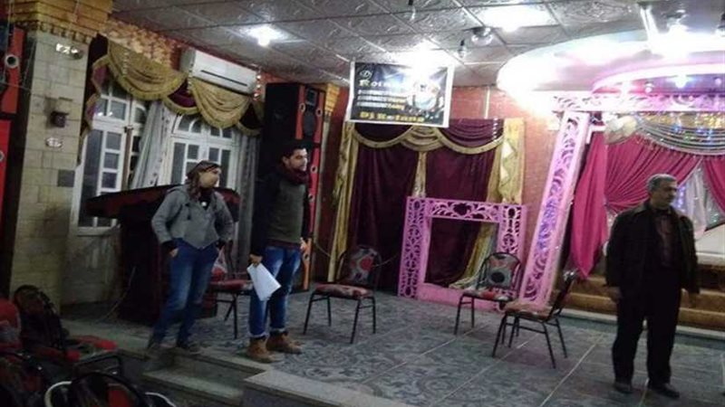 تحت الترابيزة ببركة