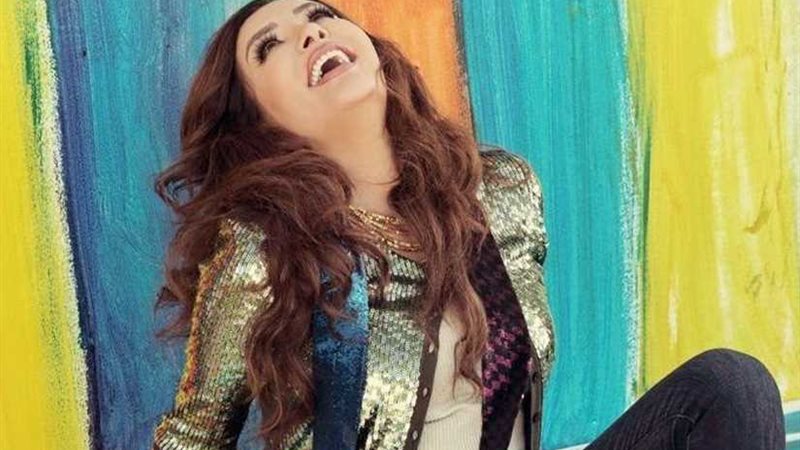 لطيفة التونسية تروج