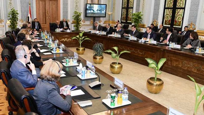 رئيس البرلمان يستقبل