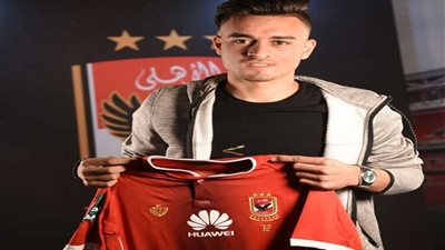 كواليس اللحظات الأخيرة قبل انضمام 