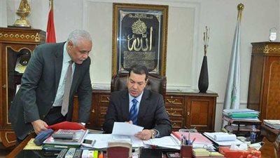 محافظ أسيوط يعتمد نتيجة الشهادة الإعدادية بنسبة نجاح 67.91%