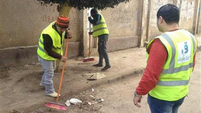 حملة شبابية لتنظيف الشوارع ببنها (صور)