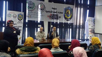 رئيس جامعة دمنهور: مصر مستهدفة فكريا ولابد من خلق شباب واعى