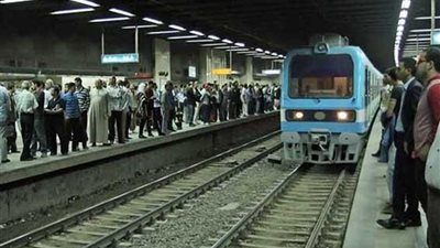 المترو.. الدفع بقطارات إضافية مع بدء الدراسة اليوم