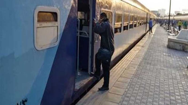 بسبب إطار فرامل قطار..