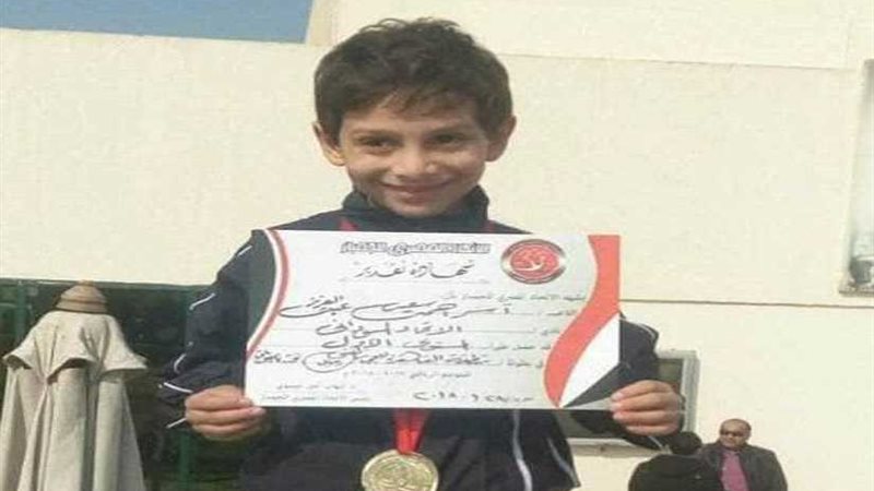 طالب أزهري يحصد الذهبية