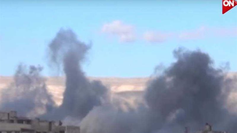 غارات مكثفة للطيران