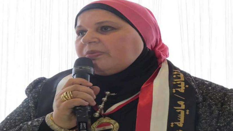 مايسة عطوة تطالب