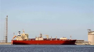 البدء في تنفيذ مشروع الميثانول واليوريا بميناء دمياط