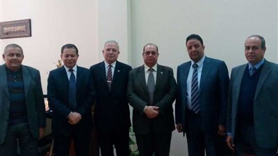 تعاون بين كلية الدراسات الاقتصادية بالإسكندرية وجامعة مصر للعلوم والتكنولوجيا