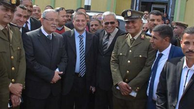 بالفيديو والصور محافظ المنيا يفتتح المقر الجديد لقسم مرور ملوي