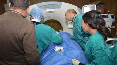 نجاح أول عملية بالصعيد لاستئصال ورم بالبنكرياس باستخدام النانو نايف