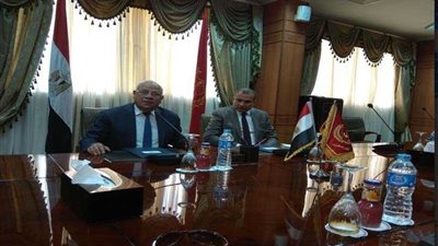 محافظ بورسعيد ومدير 