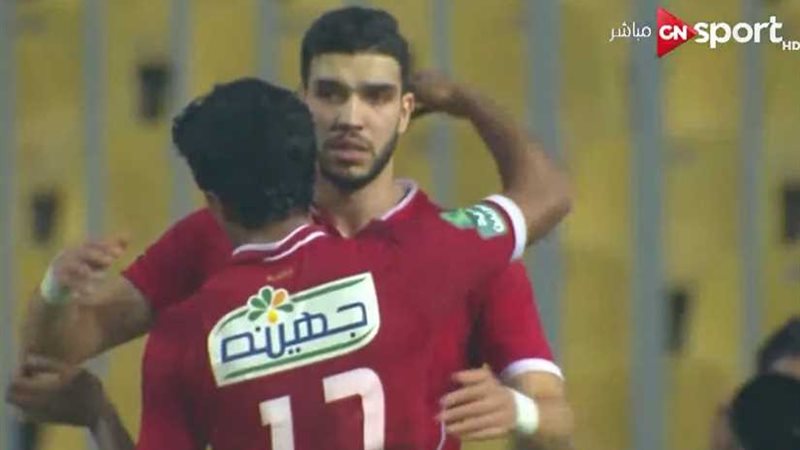 الأهلي يتقدم على