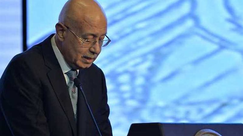 تلقى طلبات التقدم