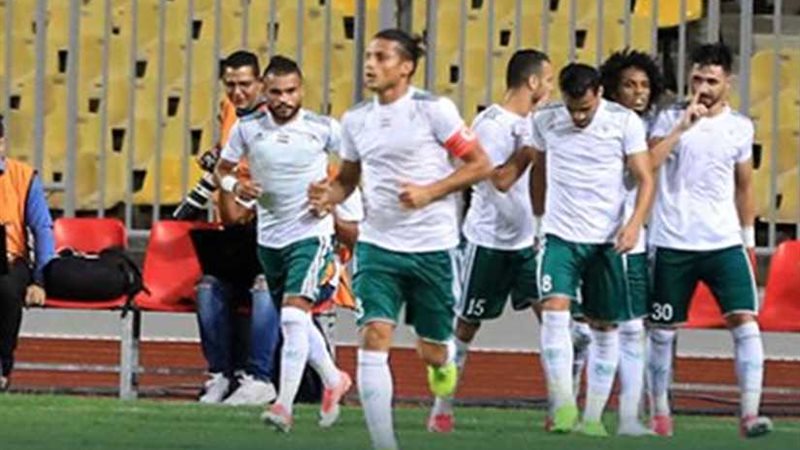 المصري يقترب من المركز