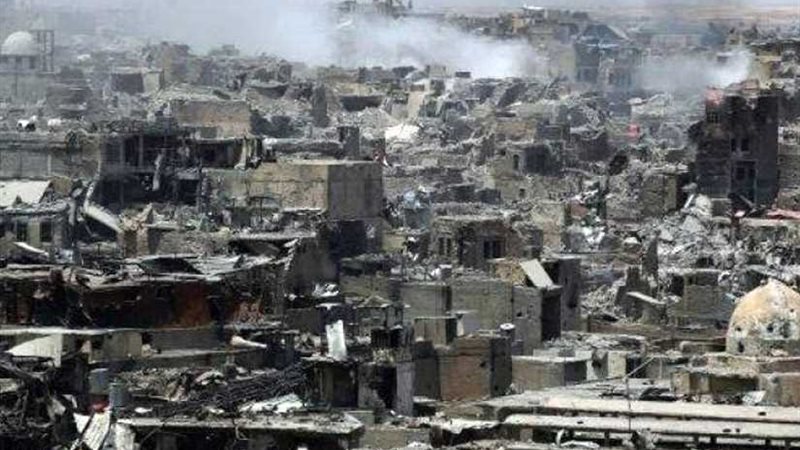 الجثث تزاحم الأحياء