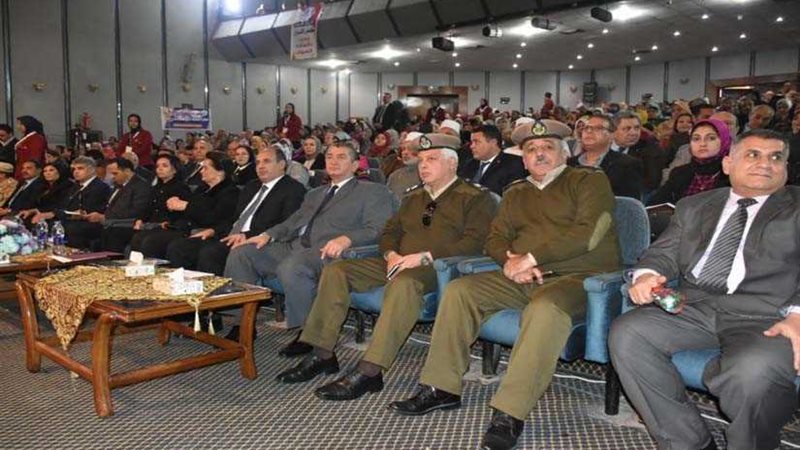 بالصور.. محافظ البحيرة