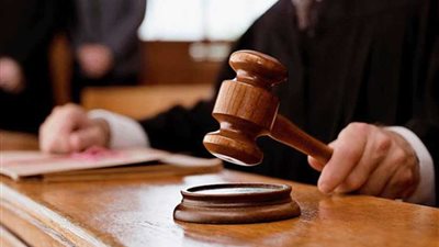 مصور صحفي يكتشف إصابته بخرطوش من داخل مكتب الإرشاد