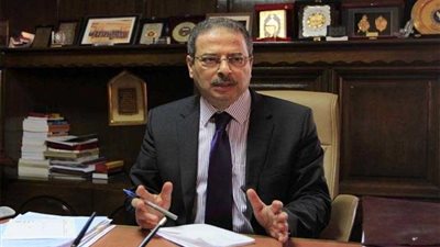 توقيع عقود تركيبات الكهرباء لمحطتي الوليدية وغرب القاهرة