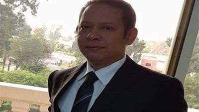 قانوني: اصطفاف الشعب مع القوات المسلحة يزيد الجنود إصرارًا على اقتلاع جذور الإرهاب