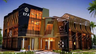 عاشور حكماً للقاء سموحة والزمالك.. والعدوى للاسيوطي والنصر