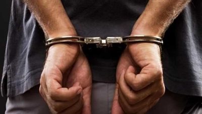 ضبط هارب من 