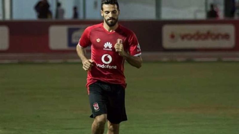 إسلام محارب يحجز