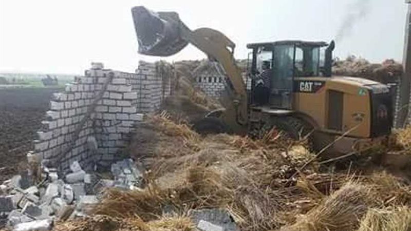 إزالة 17 حالة تعدٍ