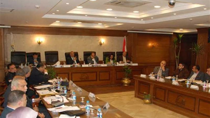 حبس وغرامة للتعدي